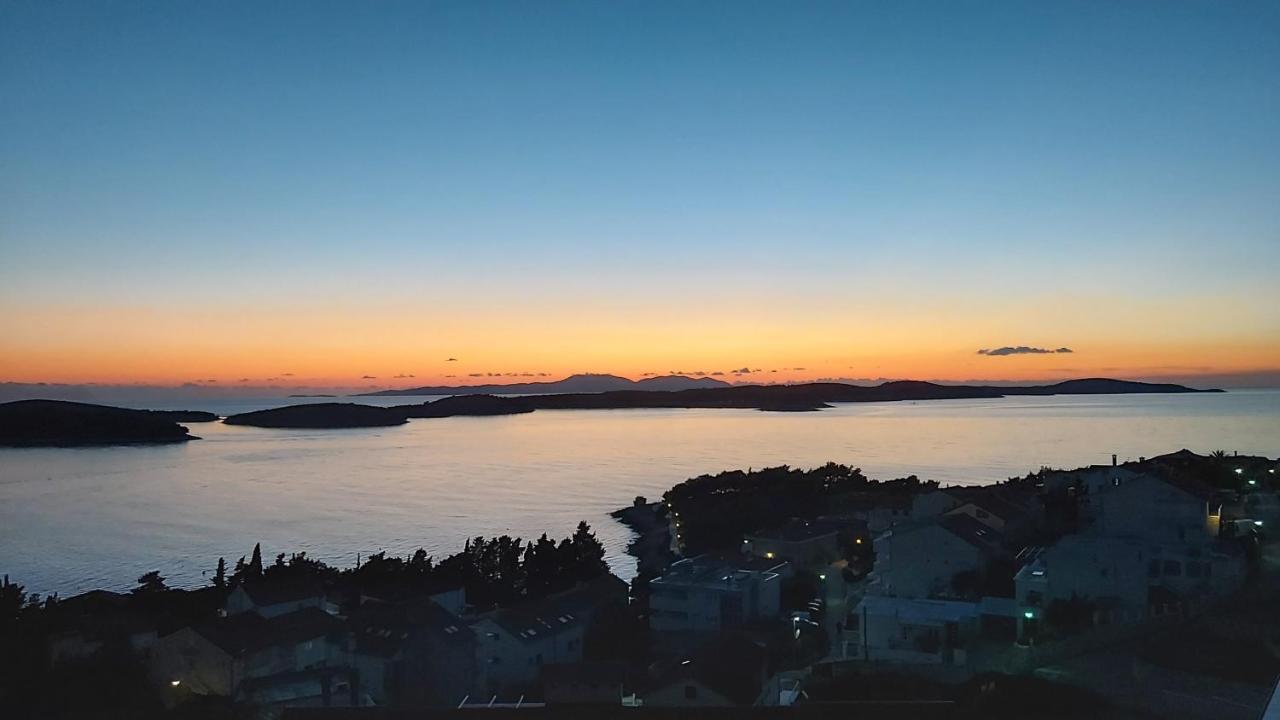 Tilla'S House Hvar Town Esterno foto