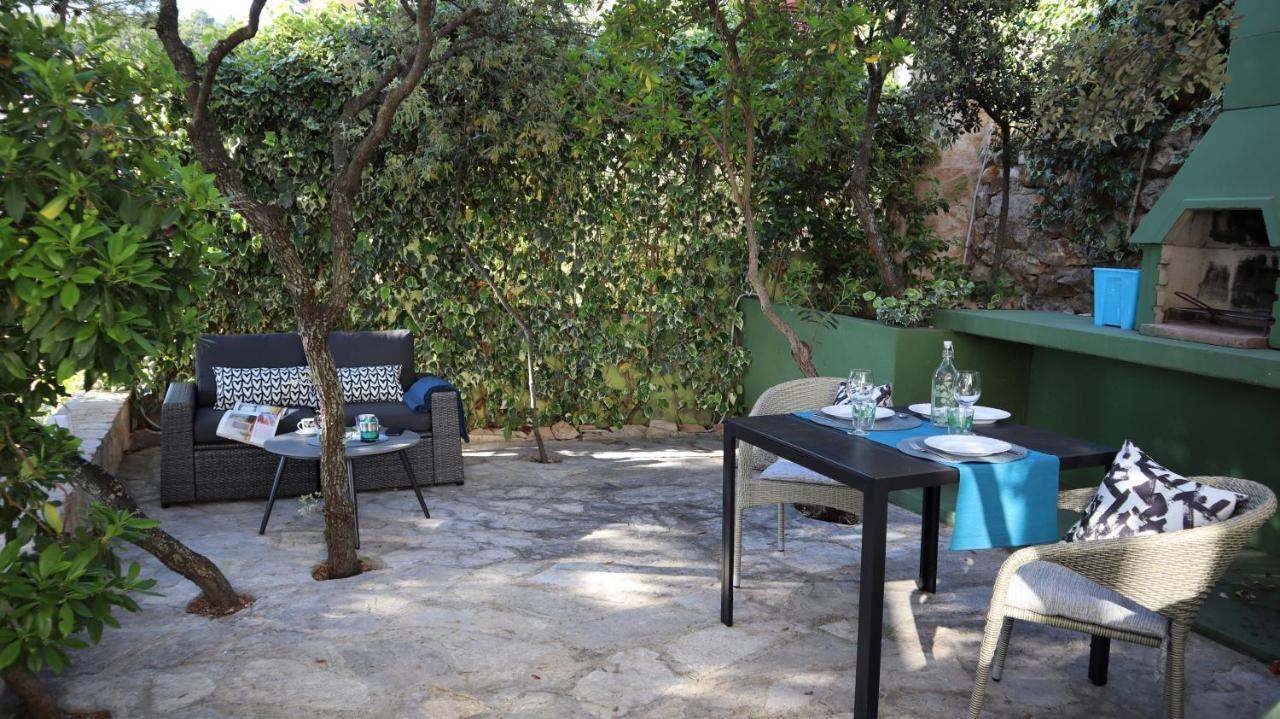Tilla'S House Hvar Town Esterno foto