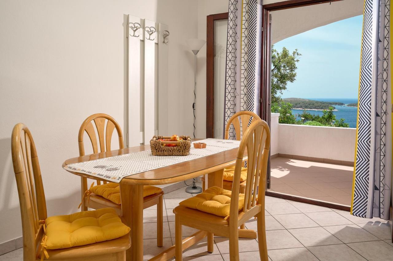 Tilla'S House Hvar Town Esterno foto